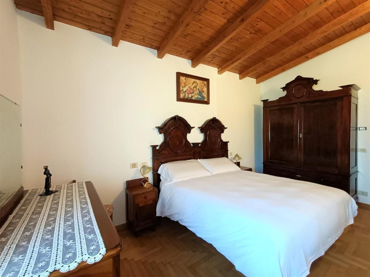 Iseolakerental - Chalet Giulia Sovere ภายนอก รูปภาพ