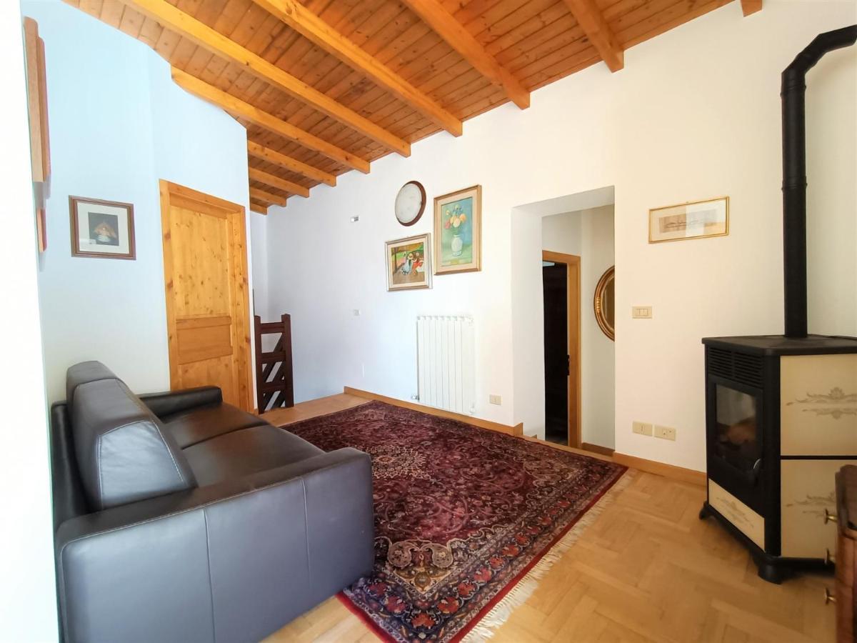 Iseolakerental - Chalet Giulia Sovere ภายนอก รูปภาพ